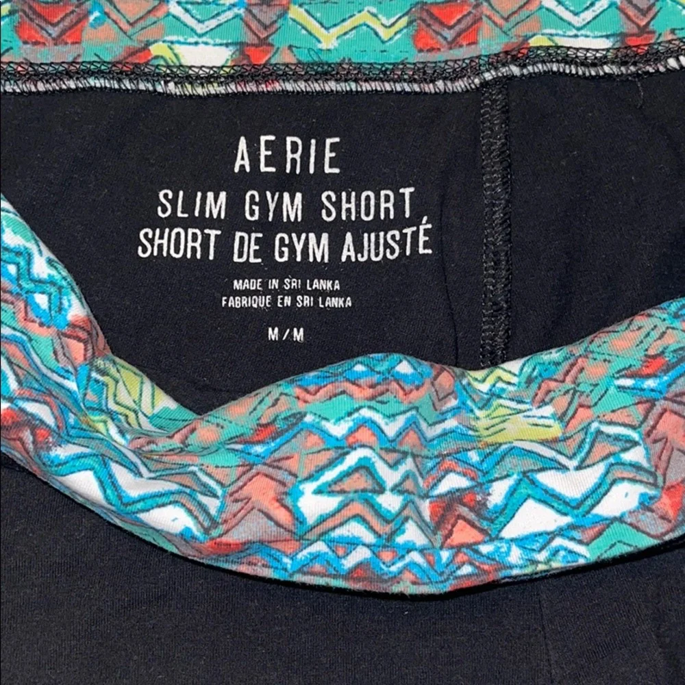Aerie yoga short - Picture 2 of 3